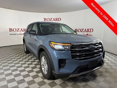 Certified 2026 Ford Explorer Active AWD/4WD image 1