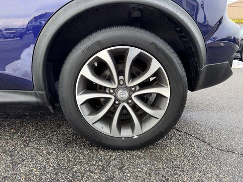 Used 2017 Nissan Juke SV image 6