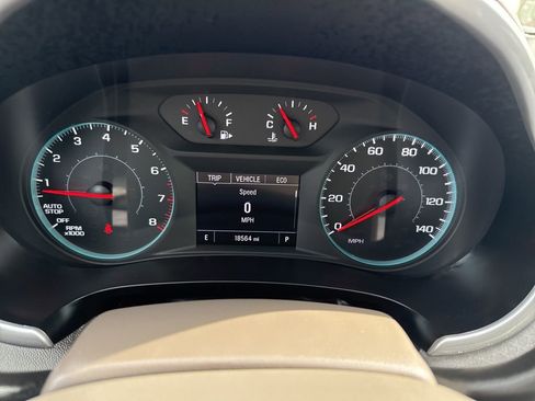 Used 2025 Chevrolet Malibu LT image 18