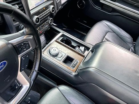 Used 2020 Ford Expedition Platinum image 15