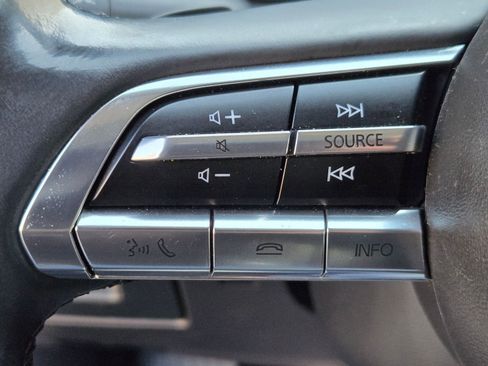 Used 2021 MAZDA MAZDA3 s image 13