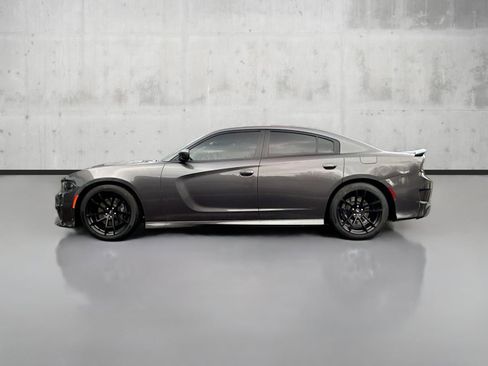 Used 2022 Dodge Charger Scat Pack w/ Daytona Edition Group image 4