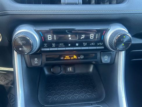 Certified 2023 Toyota RAV4 XLE w/ Convenience Package image 30