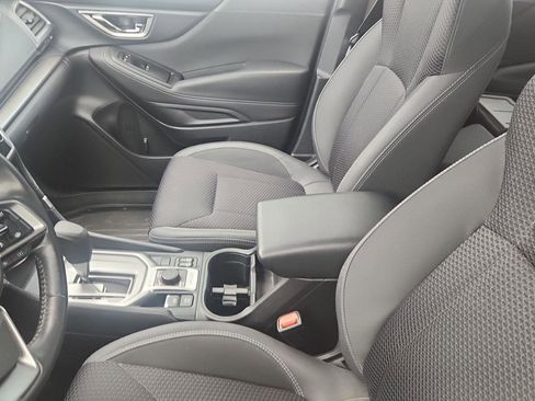 Used 2021 Subaru Forester Premium AWD/4WD image 9