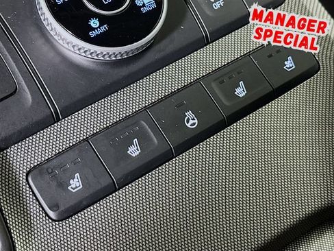 Used 2022 Hyundai Palisade Limited AWD/4WD image 24