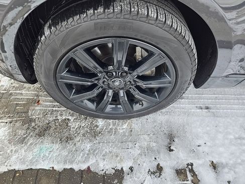 Used 2021 Land Rover Range Rover Sport HSE Silver Edition image 10