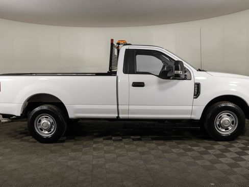 Used 2020 Ford F250 XL w/ Power Equipment Group RWD image 13