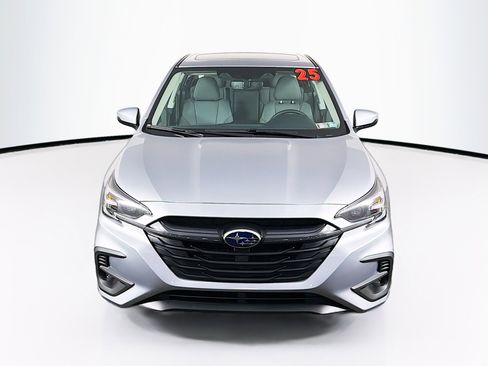 Used 2025 Subaru Legacy Limited image 3
