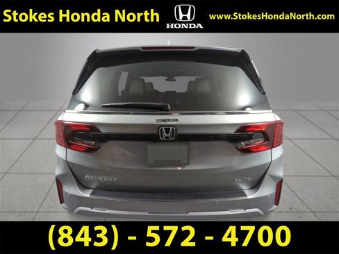 New 2026 Honda Odyssey Elite image 4