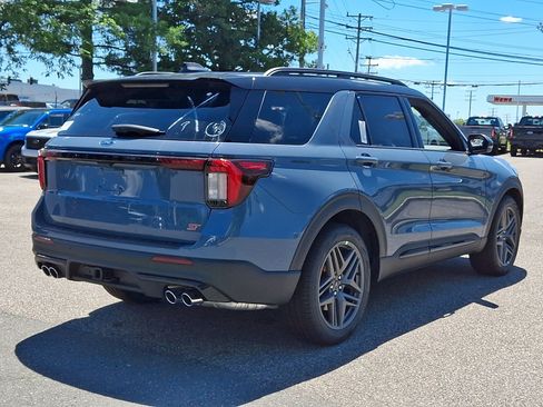 New 2026 Ford Explorer ST AWD/4WD image 13