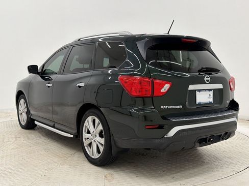 Used 2018 Nissan Pathfinder SL w/ SL Premium Package FWD image 3