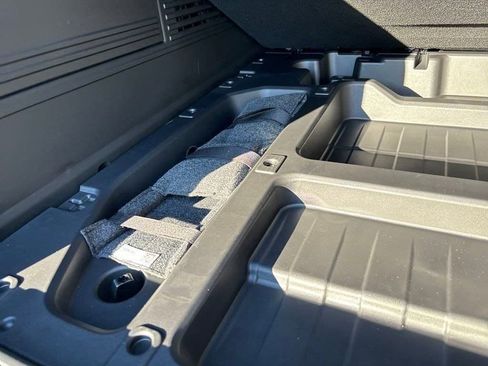 New 2025 GMC Hummer EV 3X image 11