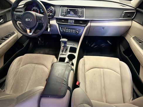 Used 2016 Kia Optima LX image 11