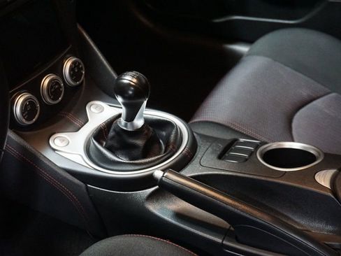 Used 2012 Nissan 370Z NISMO image 12