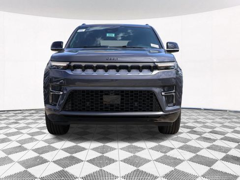 New 2026 Jeep Grand Wagoneer 4WD image 12