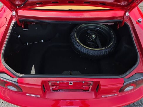 Used 1994 MAZDA MX-5 Miata RWD image 15