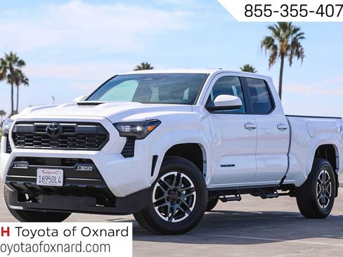 Used 2026 Toyota Tacoma TRD Sport AWD/4WD image 1