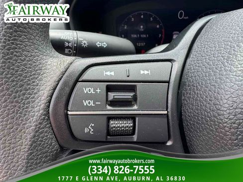 Used 2025 Honda Accord SE image 18