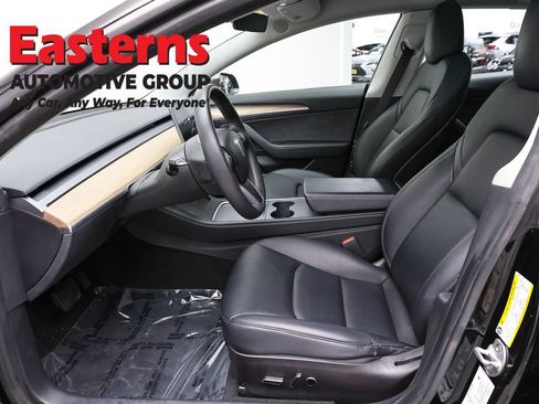Used 2022 Tesla Model 3 Long Range AWD/4WD image 14