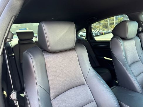 Used 2020 Honda Accord Sport image 14
