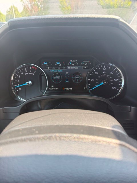 Used 2018 Ford Expedition XLT w/ Equipment Group 202A AWD/4WD image 21