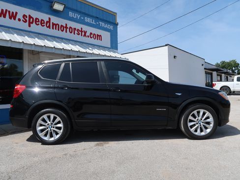 Used 2017 BMW X3 sDrive28i RWD image 4