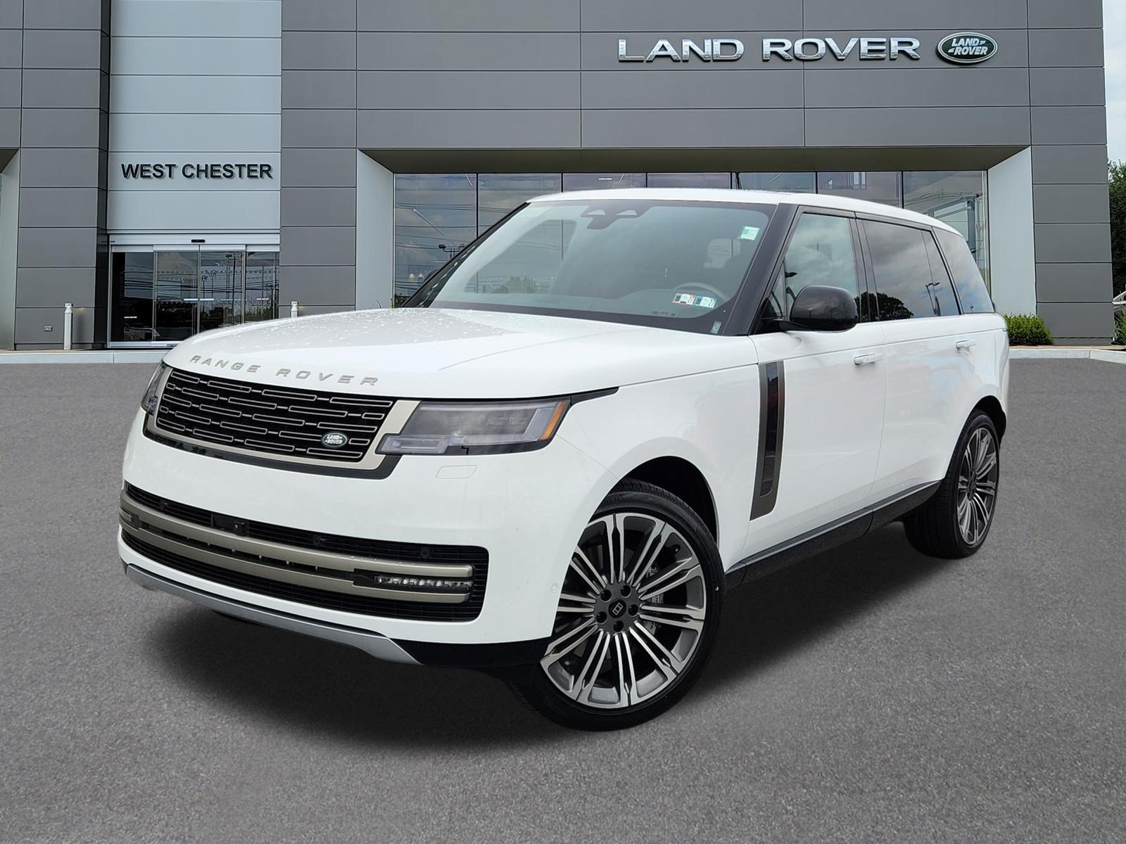 New 2027 Land Rover Range Rover Long Wheelbase SE AWD/4WD image 1
