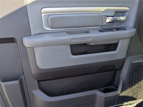 Used 2017 RAM 3500 Tradesman w/ Power & Remote Entry Group image 19