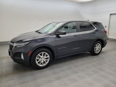 Used 2022 Chevrolet Equinox LT FWD image 2