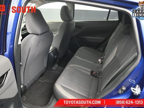 Used 2025 Subaru Crosstrek 2.5i Premium AWD/4WD image 10