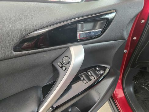 Used 2019 Mitsubishi Eclipse Cross SE AWD/4WD image 13