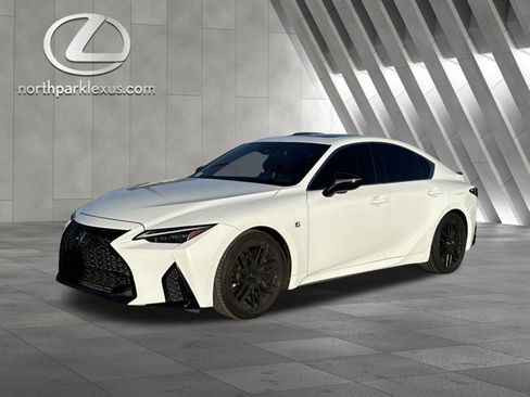 Certified 2021 Lexus IS 350 F Sport image 3