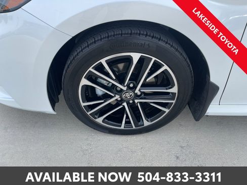 Used 2025 Toyota Camry XLE image 10