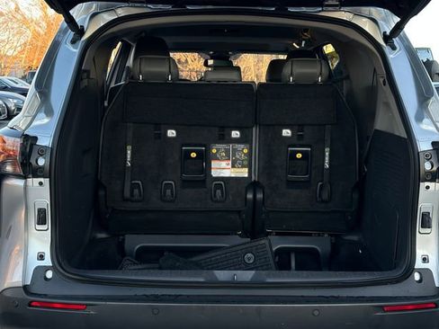 Used 2023 Toyota Sienna XLE image 35