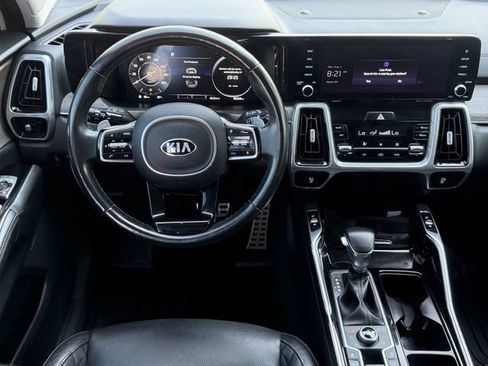 Used 2021 Kia Sorento SX Prestige AWD/4WD image 11