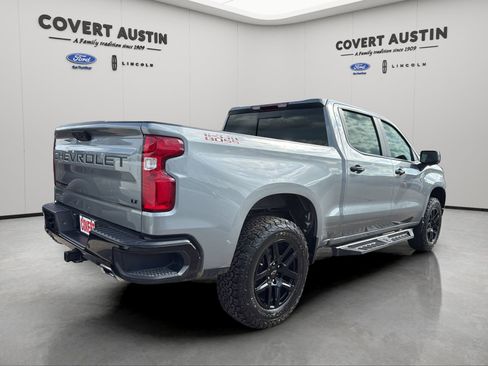 Used 2024 Chevrolet Silverado 1500 LT Trail Boss w/ Convenience Package II AWD/4WD image 5