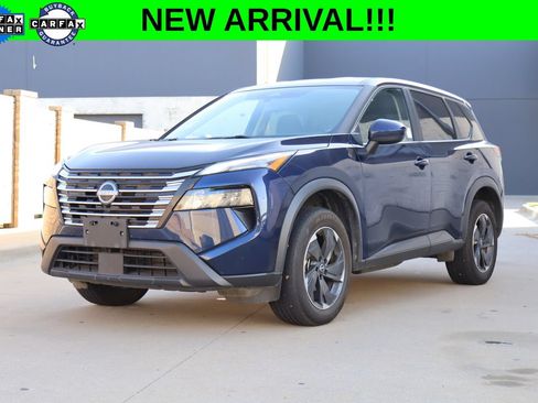 Used 2024 Nissan Rogue SV AWD/4WD image 1