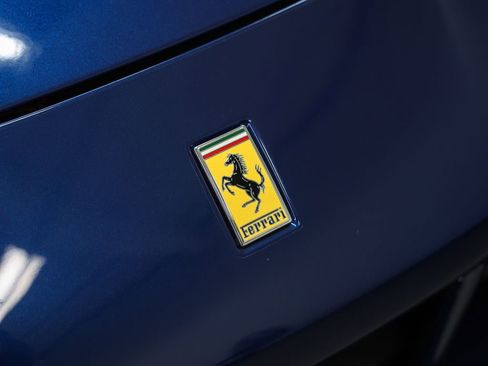 Used 2017 Ferrari 488 Spider RWD image 6
