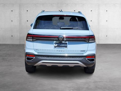 New 2025 Volkswagen Taos SEL image 27