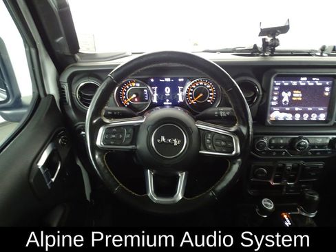 Used 2021 Jeep Gladiator Overland image 20