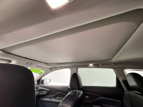 Used 2020 Nissan Murano Platinum AWD/4WD image 6