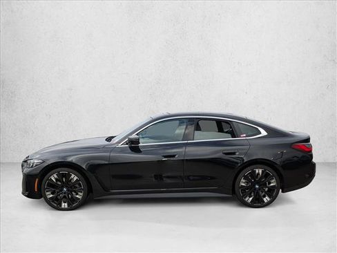 Certified 2025 BMW 430i xDrive w/ Premium Package image 8