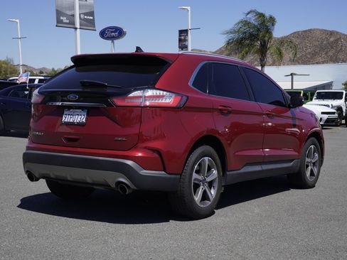 Used 2020 Ford Edge SEL w/ Convenience Package FWD image 3