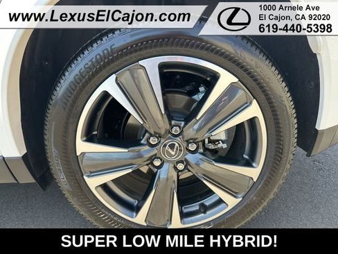 Used 2025 Lexus UX 300h AWD w/ Accessory Package (Z2) image 41