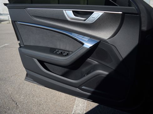 Used 2025 Audi RS 7 Performance image 19