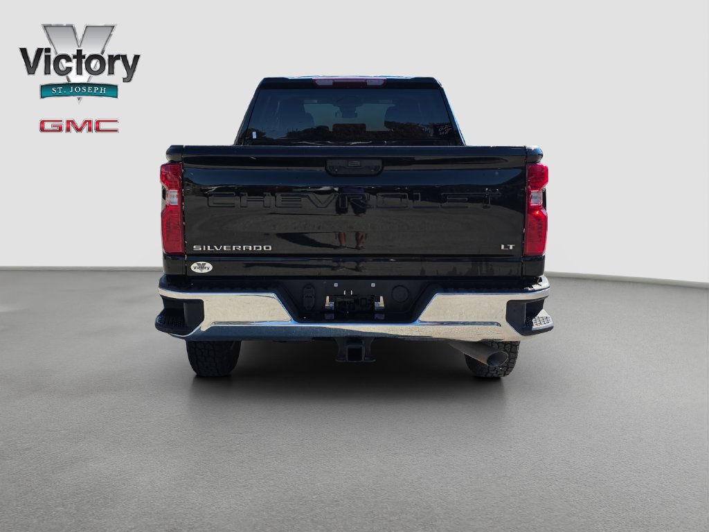 Used 2025 Chevrolet Silverado 2500 LT w/ Convenience Package AWD/4WD image 16