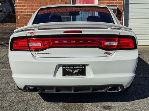 Used 2014 Dodge Charger R/T image 25
