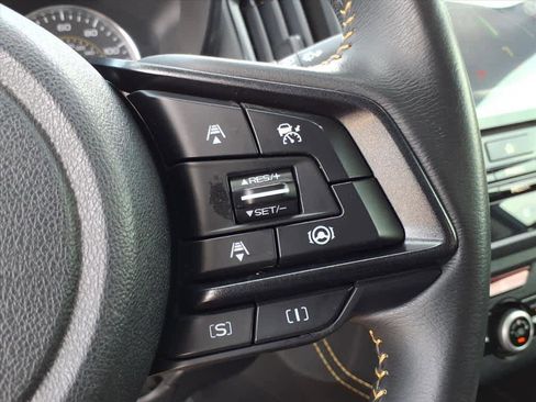 Certified 2021 Subaru Crosstrek 2.5i Sport w/ Moonroof Package image 40