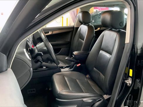 Used 2010 Audi A3 2.0T Premium image 9