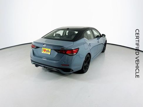 Certified 2024 Nissan Sentra SR w/ SR Premium Package FWD image 9